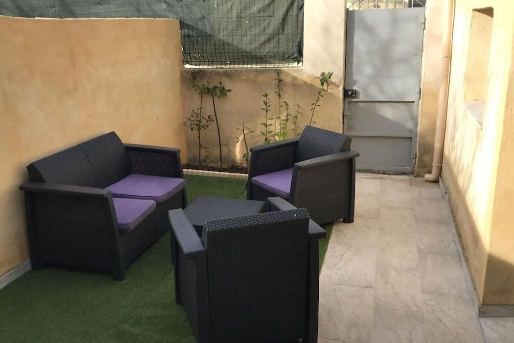 Studios Moderne Et Spacieux Morieres-les-Avignon Exterior foto